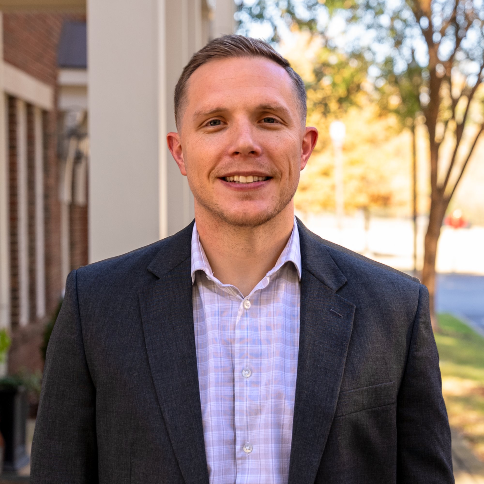 Mike-Headshot-25 Mike-Headshot-25